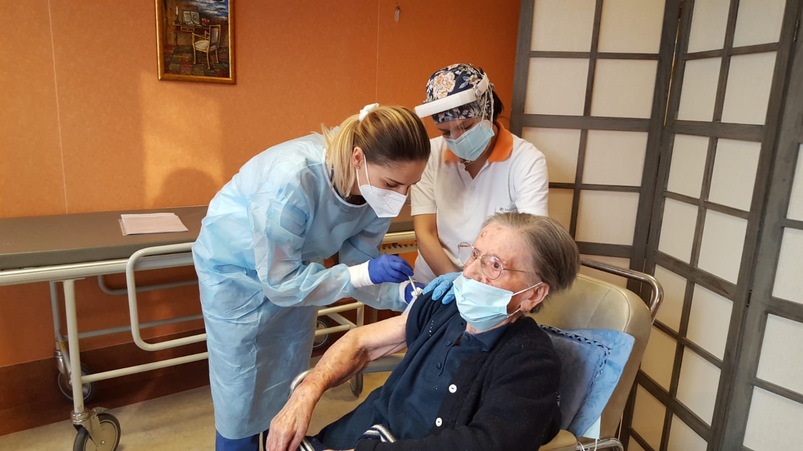 Oggi su quasi 15mila tamponi nel Lazio si registrano 1.836 casi positivi, 14 i decessi  e +677 i guariti