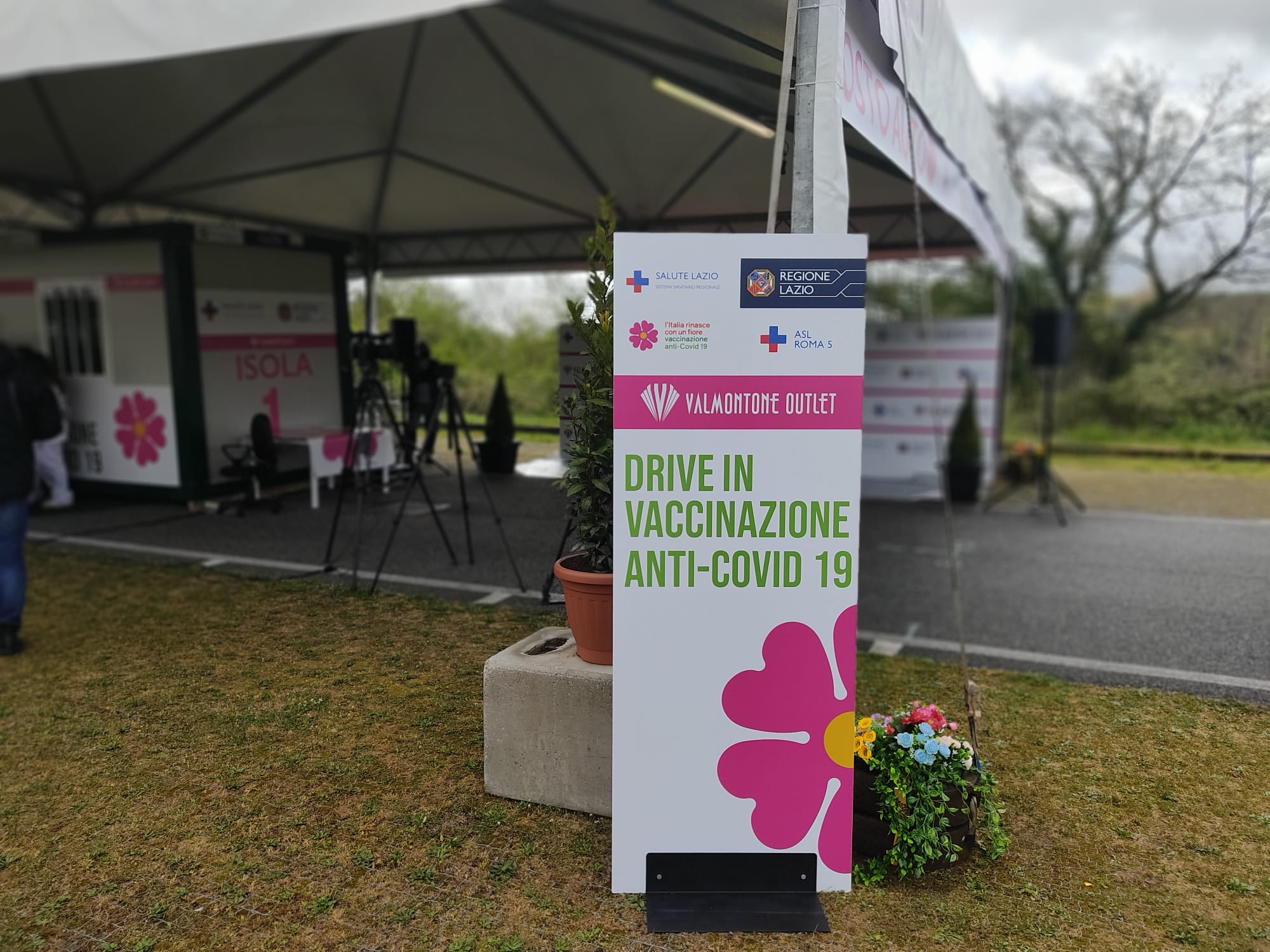 Dal 24 aprile operativo il drive vaccinale presso il Valmontone Outlet