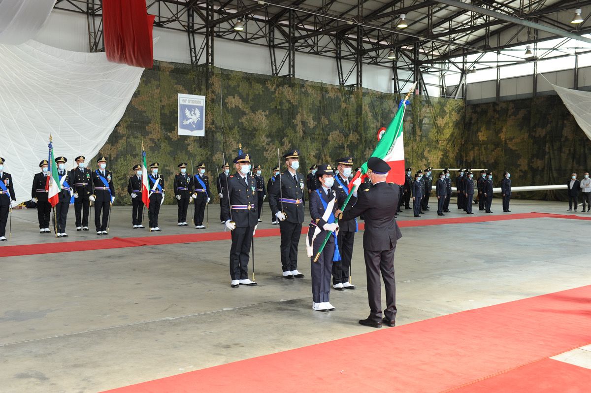 Aeronautica Militare: consegna bandiera d’Istituto al 60° Stormo