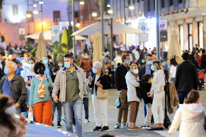 Lazio: si registrano 2.121 nuovi casi positivi, nella nostra Asl il numero è di 166