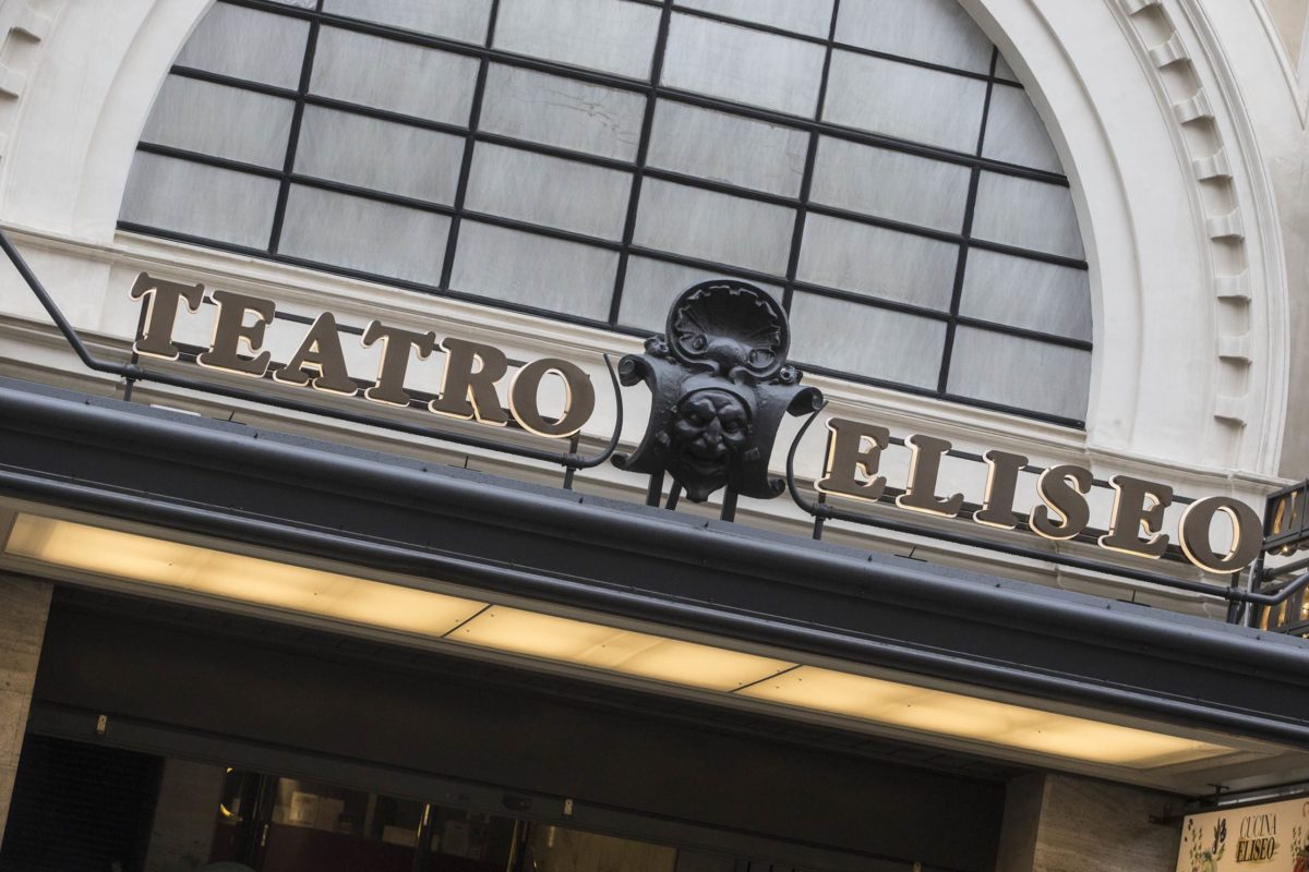 AAA vendesi il teatro Eliseo di Roma