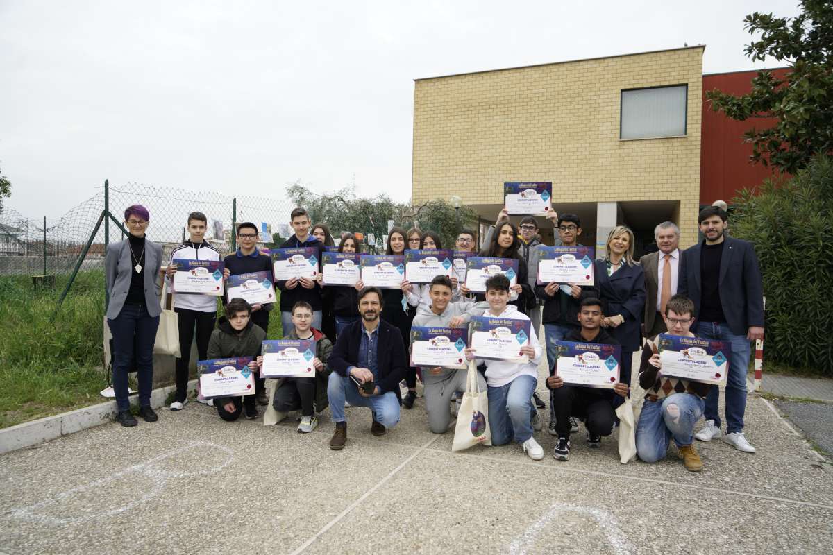 L’istituto Manzi di Villalba tra i vincitori di “Scrittori in classe”