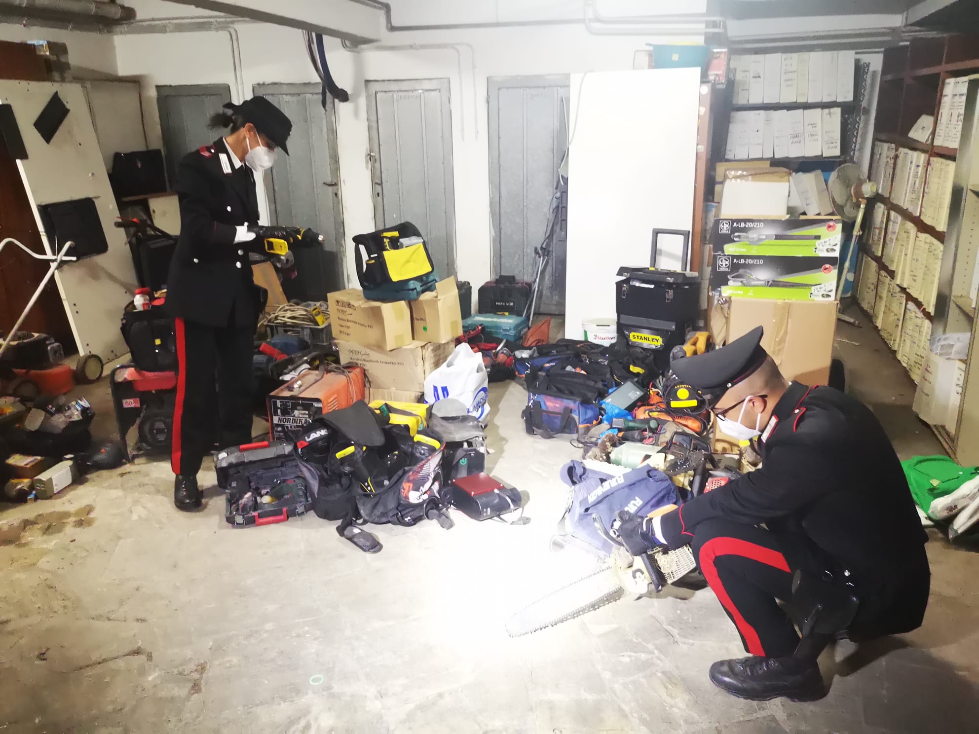 Tivoli: i Carabinieri denunciano cinque nomadi per ricettazione