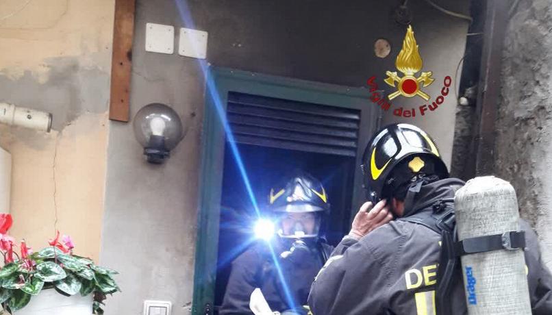 Tivoli: salvate due persone dalle fiamme in un appartamento
