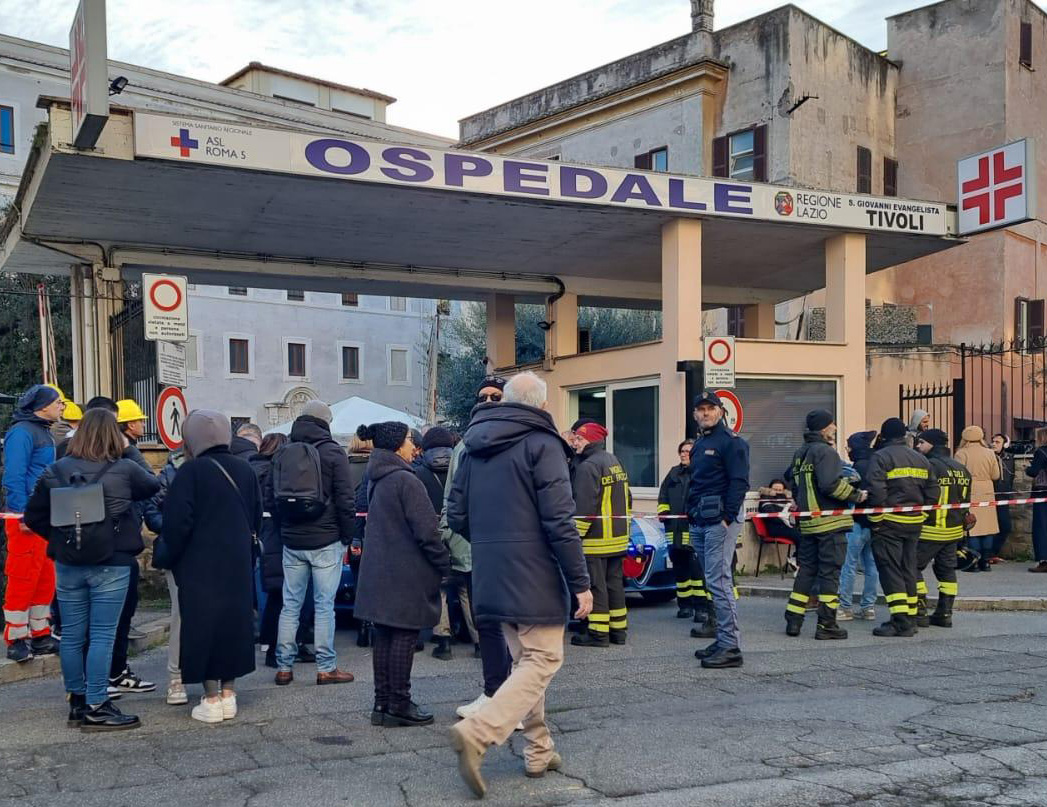 Ospedale di Tivoli: allarme per reparti ancora chiusi