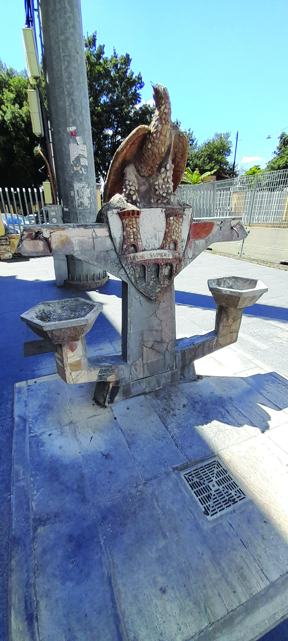 Tivoli: perchè la fontanella della stazione è a secco?