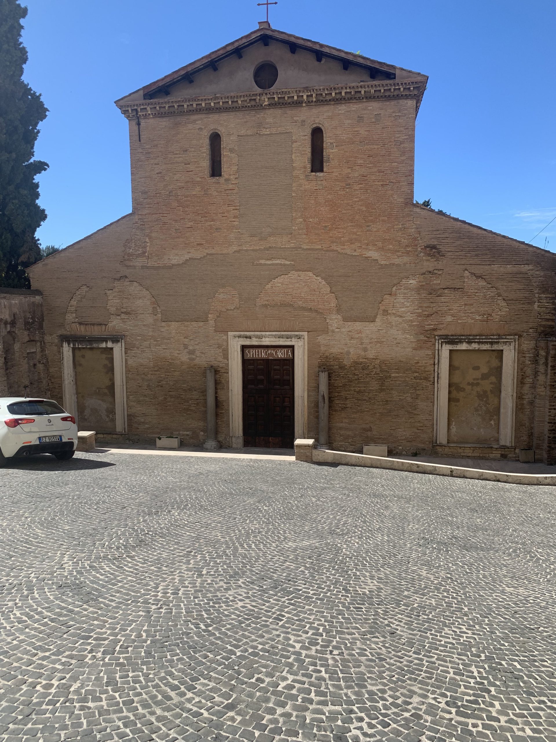 Tivoli: Chiesa della Carità quando riapre?