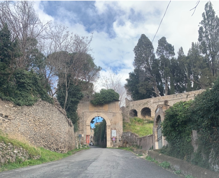 Tivoli: chiusura via del Colle lunedì 17 febbraio