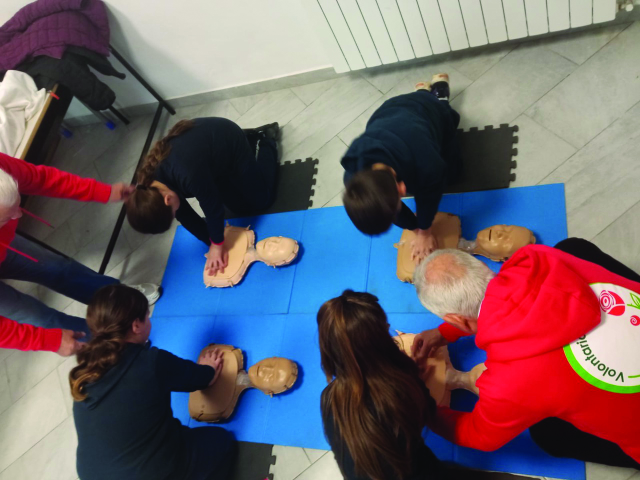 Un defibrillatore alla scuola di Villanova