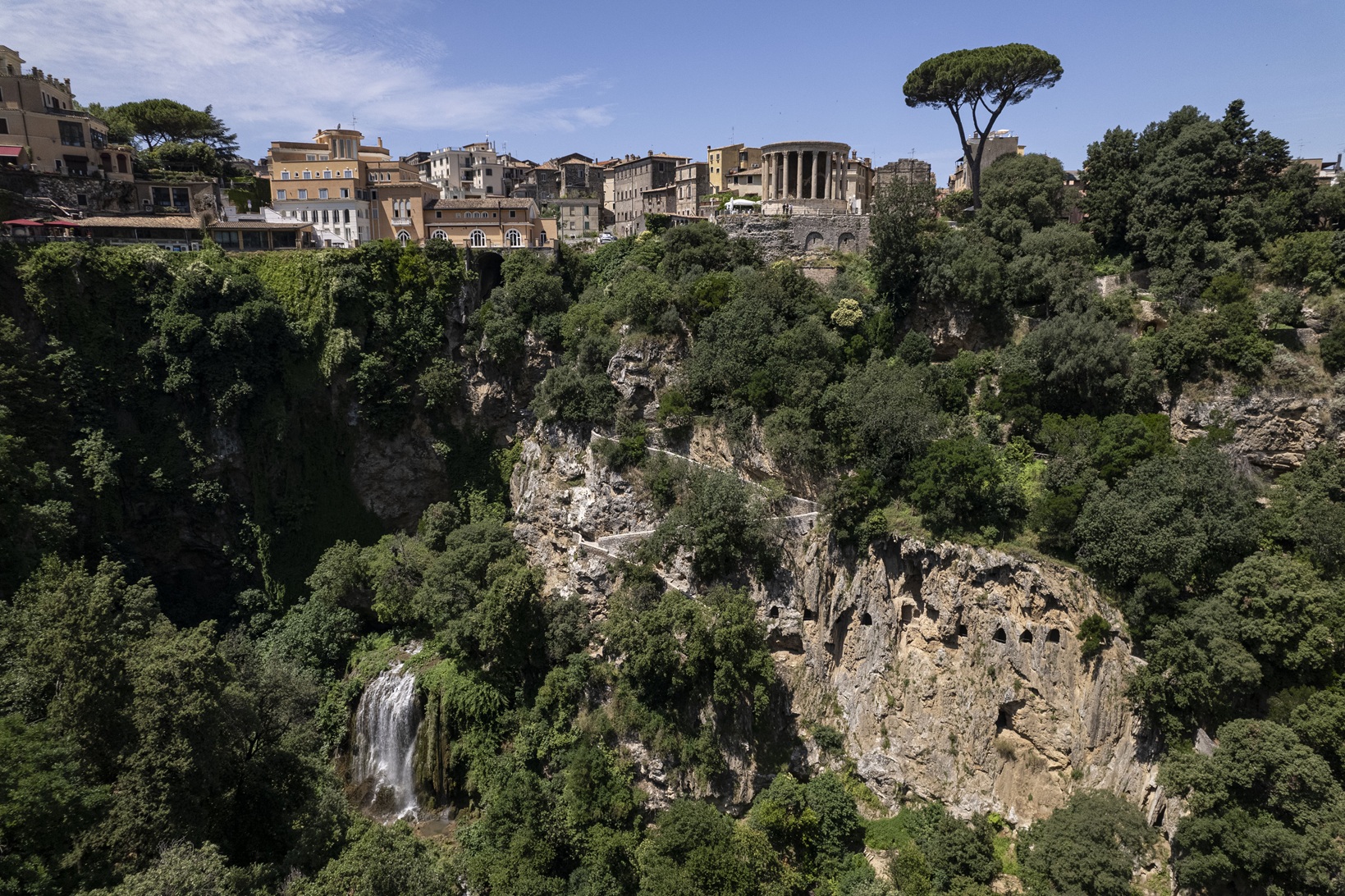 Villa Gregoriana: tra storia, cultura e natura