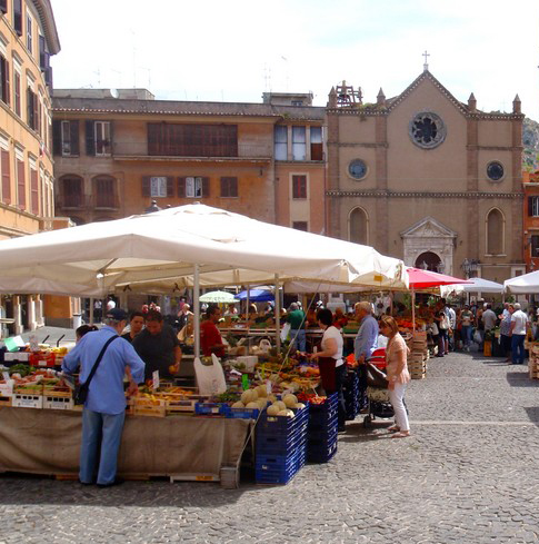 Tivoli, mercato Piazza Plebiscito 7 posteggi per produttori agricoli a km 0