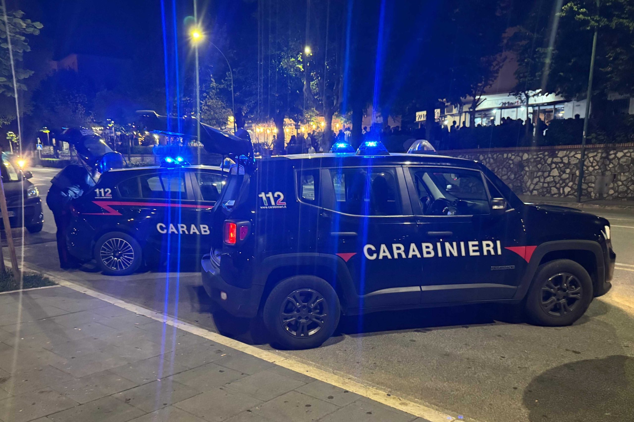 Subiaco, controlli a tappeto dei Carabinieri: denunciati per droga, coltello e abbandono rifiuti