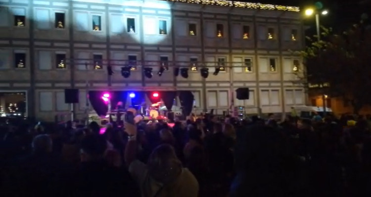 Tivoli: il Comune lancia l’avviso per le iniziative natalizie  in Piazza Garibaldi