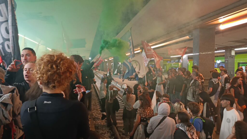 Proteste pro-Palestina in tutta Italia: cortei, stazioni bloccate e sciopero generale il 3 ottobre