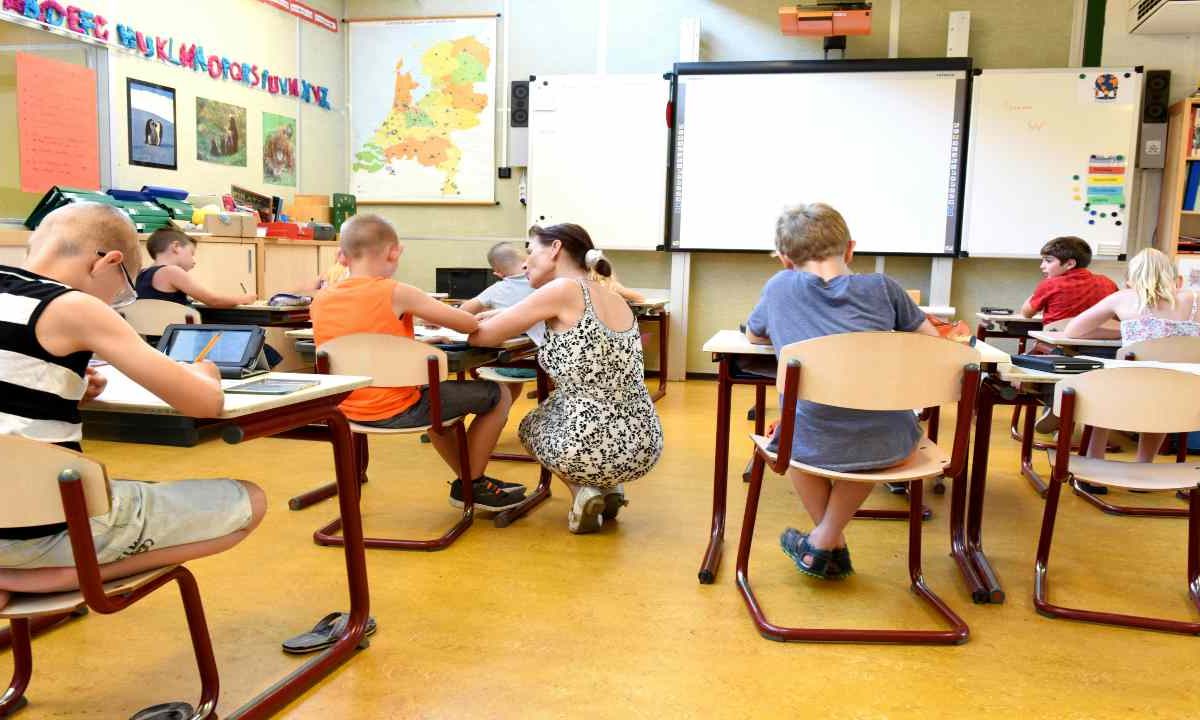 Scuole aperte anche a Natale: arriva un bando che cambia le vacanze dei romani | famiglie colte di sorpresa