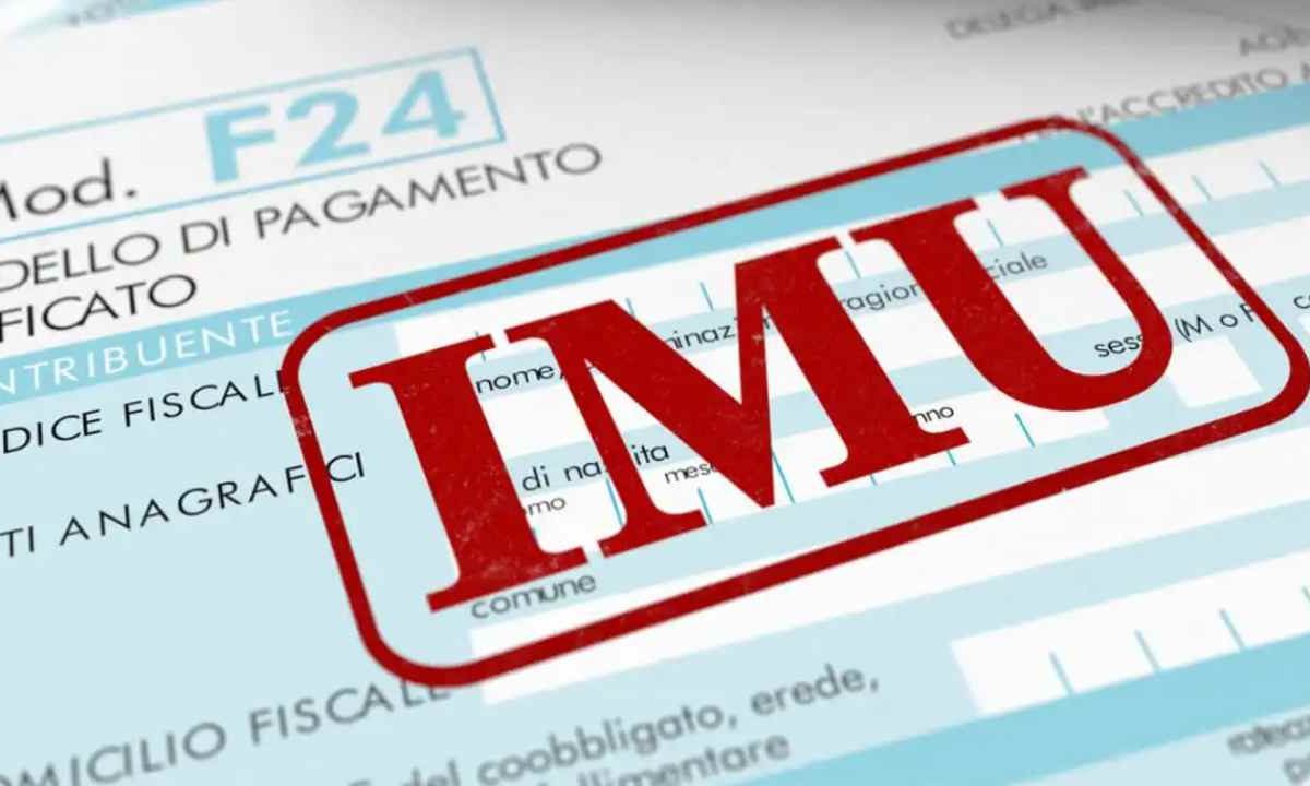 Roma, soldi freschi in arrivo | Meno IMU da versare e quota fissa garantita: la mossa bipartisan che cambia tutto per la Capitale