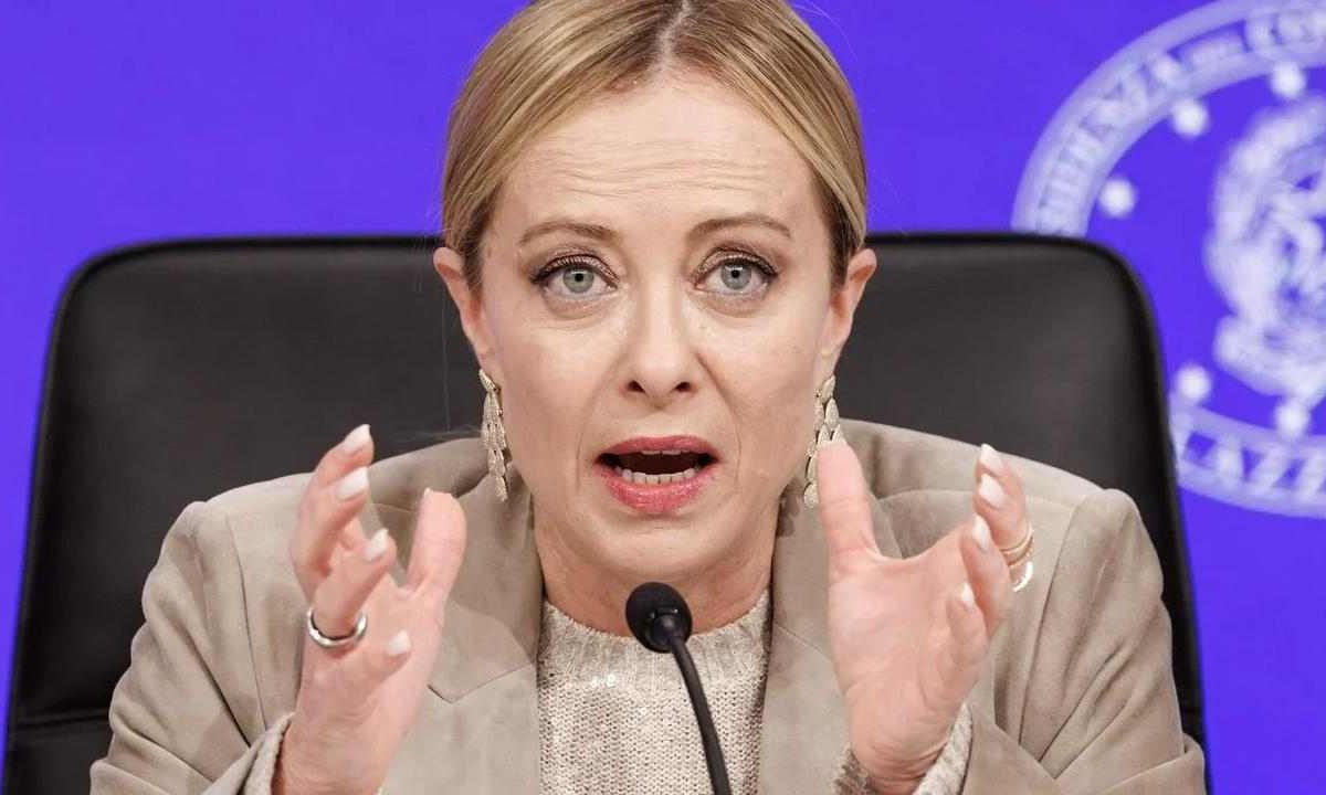 Rc Auto più cara nel 2026, la manovra fa salire i costi: chi pagherà di più | Le categorie più esposte agli aumenti