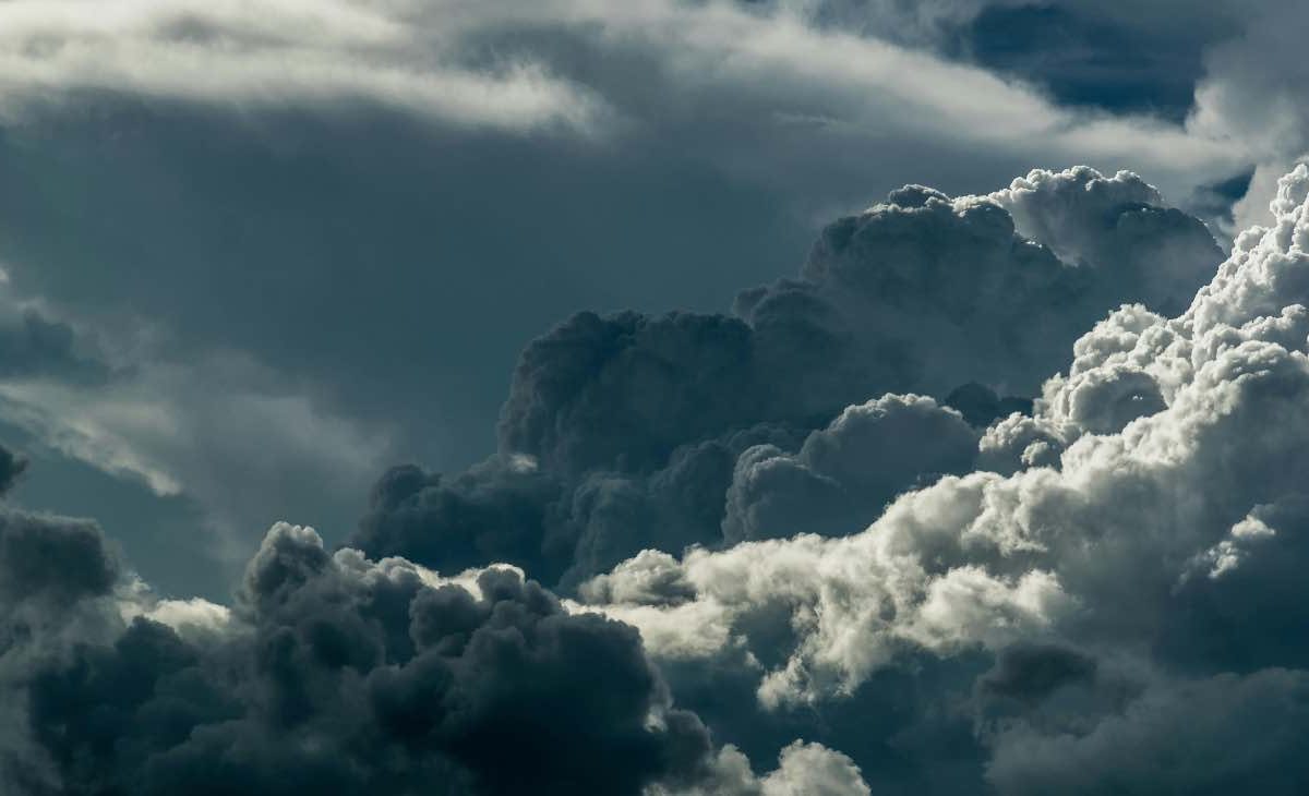 Meteo, freddo in arrivo e piogge più intense al Centro-Sud: l’ultima settimana di novembre riaccende l’allerta in queste Regioni