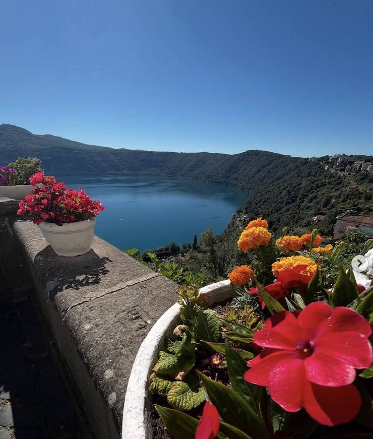 Lago di Castel gandolfo (instagram)