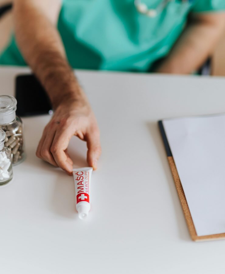 Medico da farmaco (pexels)